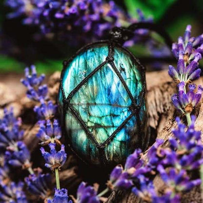 Dragon Heart Labradorite Necklace